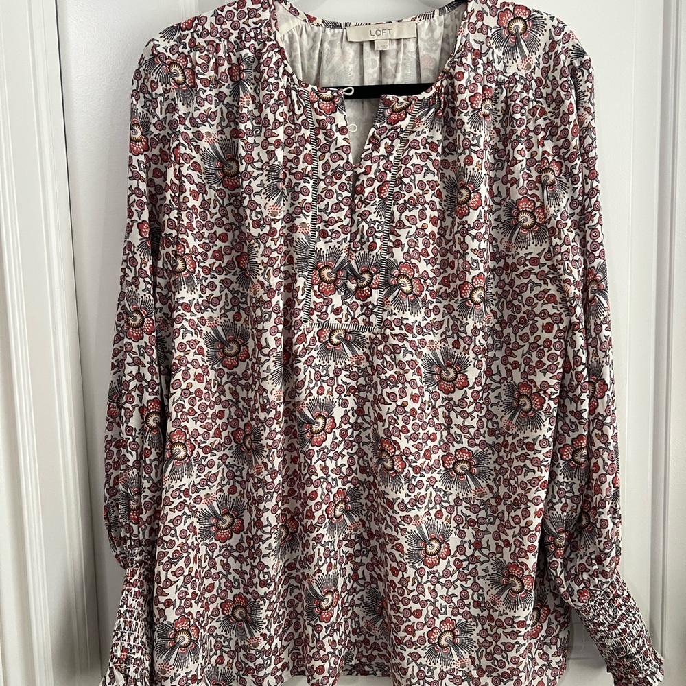 LOFT Women's Floral Blouse - Burgundy and White
